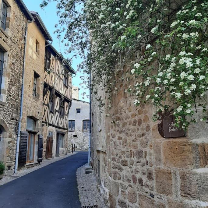 Maison De Ville Vic-le-Comte Kültér fotó