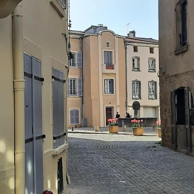 Maison De Ville Vic-le-Comte Kültér fotó